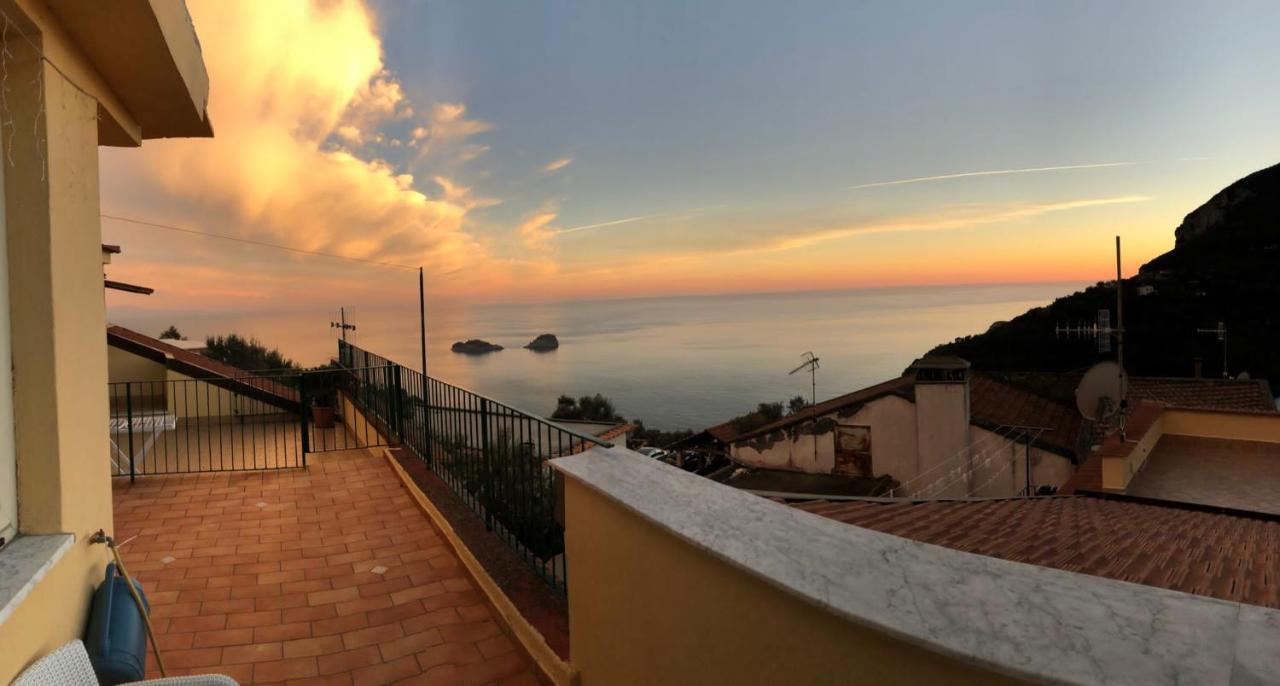 Colli di Fontanelle Sirenai Apartment מראה חיצוני תמונה