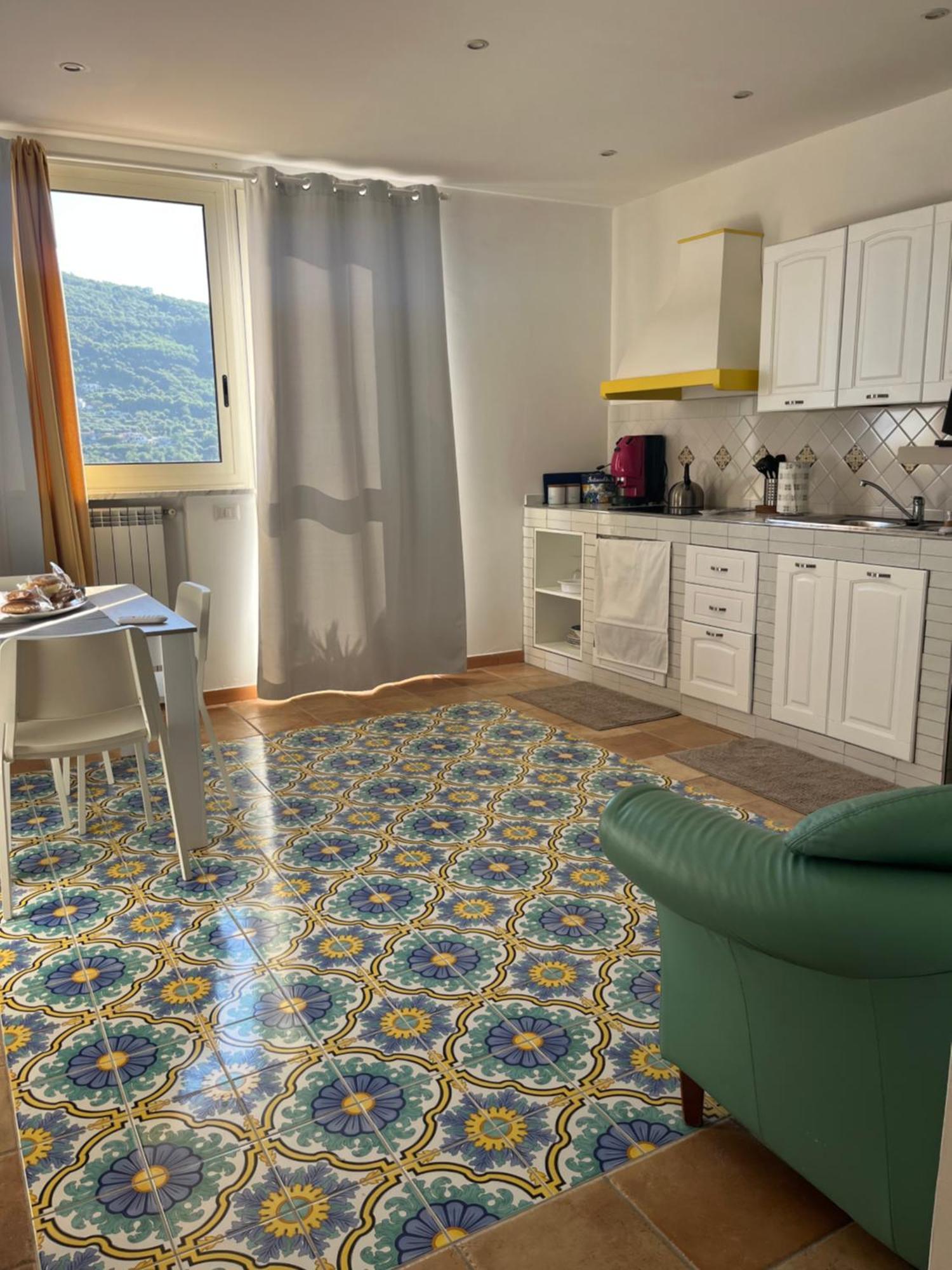 Colli di Fontanelle Sirenai Apartment מראה חיצוני תמונה