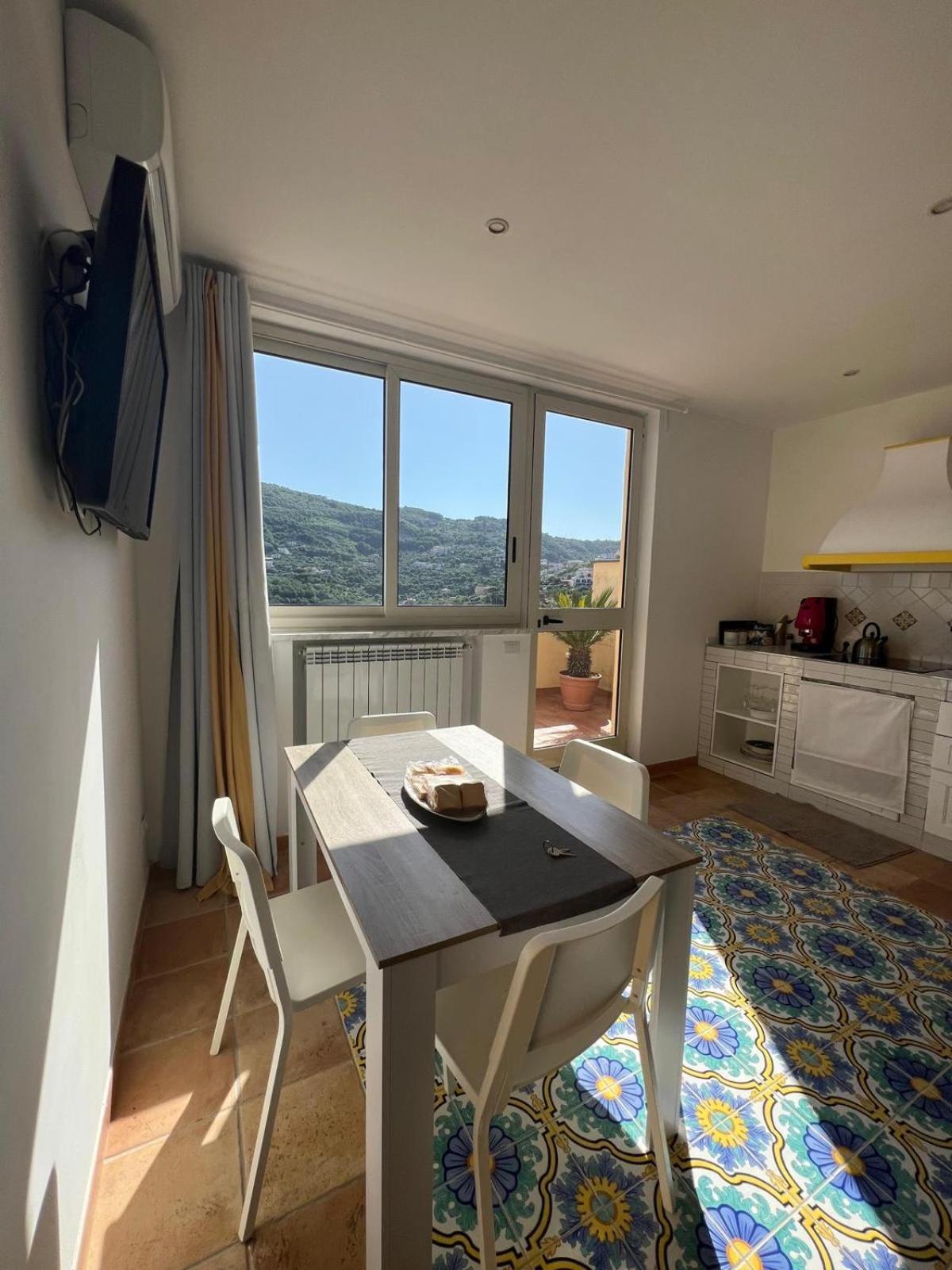 Colli di Fontanelle Sirenai Apartment מראה חיצוני תמונה